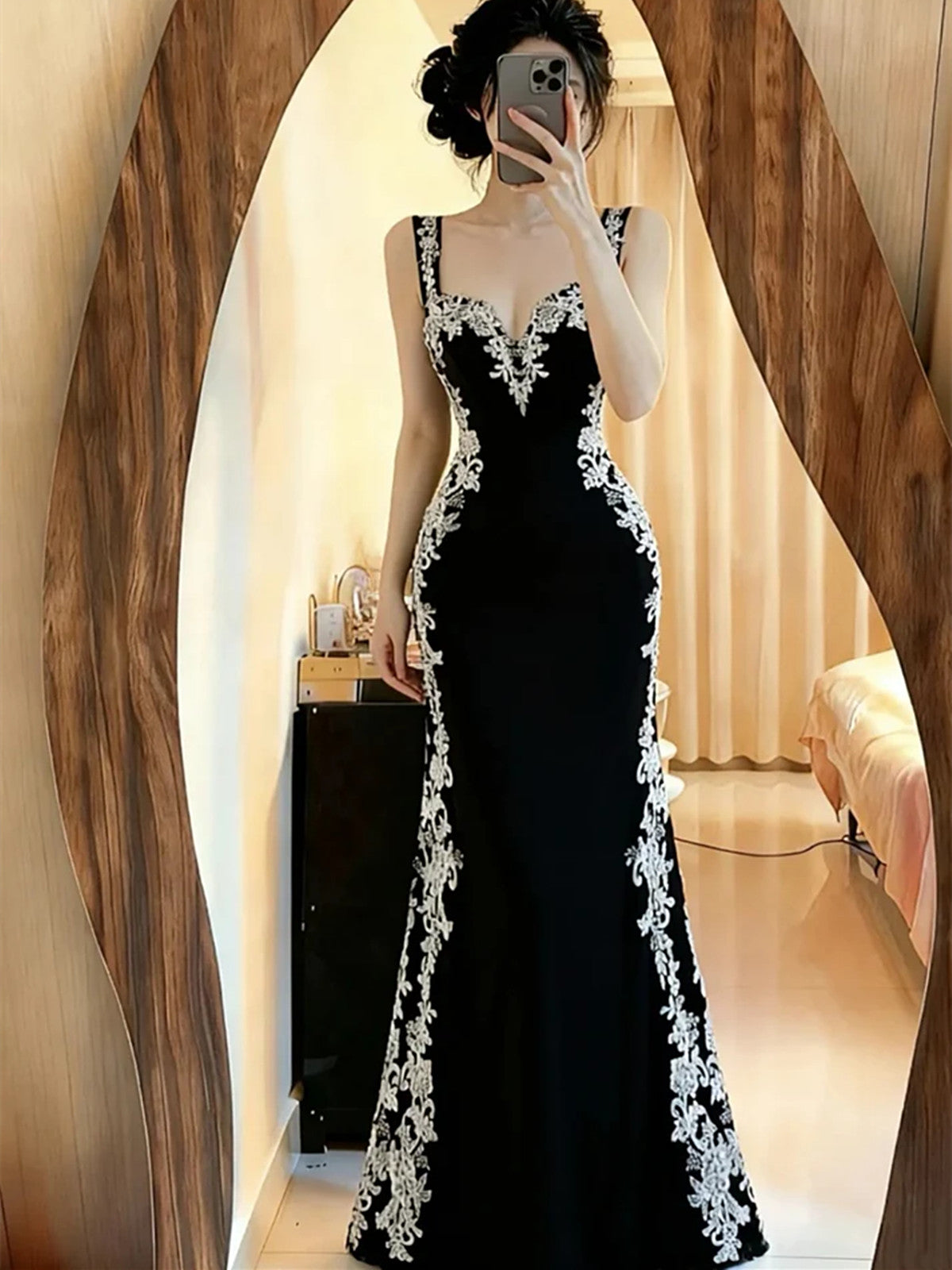 Chic Black Mermaid Spandex Straps With Lace Evening Dress, Black Long  Prom Dress Main image