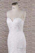 Chic Long Mermaid Sweetheart Spaghetti Strap Appliques Lace Wedding Dress