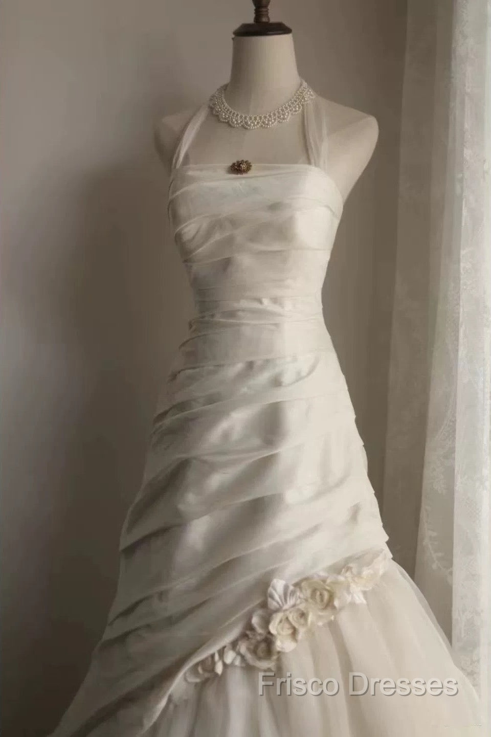 Chic Mermaid Halter Satin Ivory Long Wedding Dress Bridal Dress