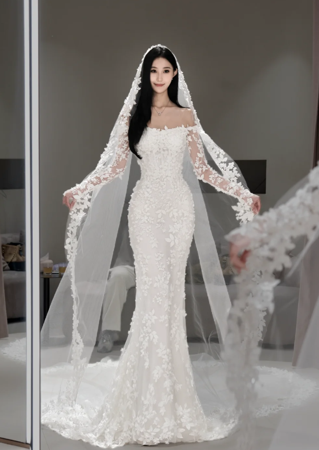 Chic Mermaid Long Wedding Dresses Tulle Strapless White Bridal Gowns Appliques Sleeveless Bridal Dresses