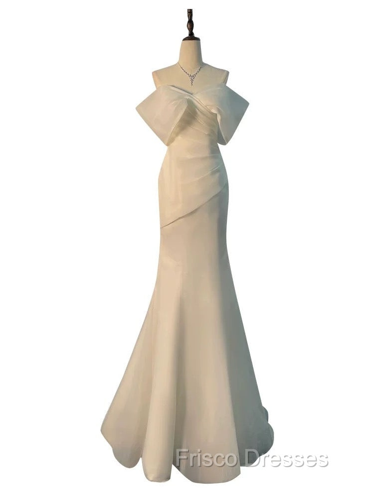 Chic Mermaid Off The Shoulder Short Sleeves Ivory Chiffon Wedding Dress With Ruffles