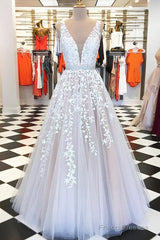Classic Ivory Long Prom Dress With Lace Appliques