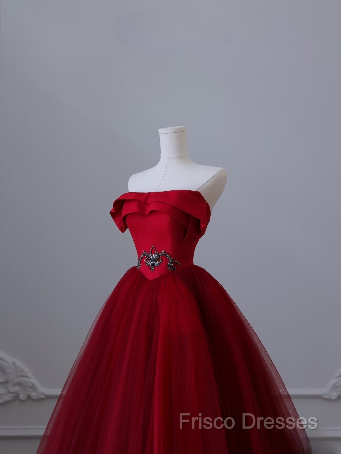 Classy Balll Gown Strapless Red Tulle Long Formal Dress Formal Prom Dress