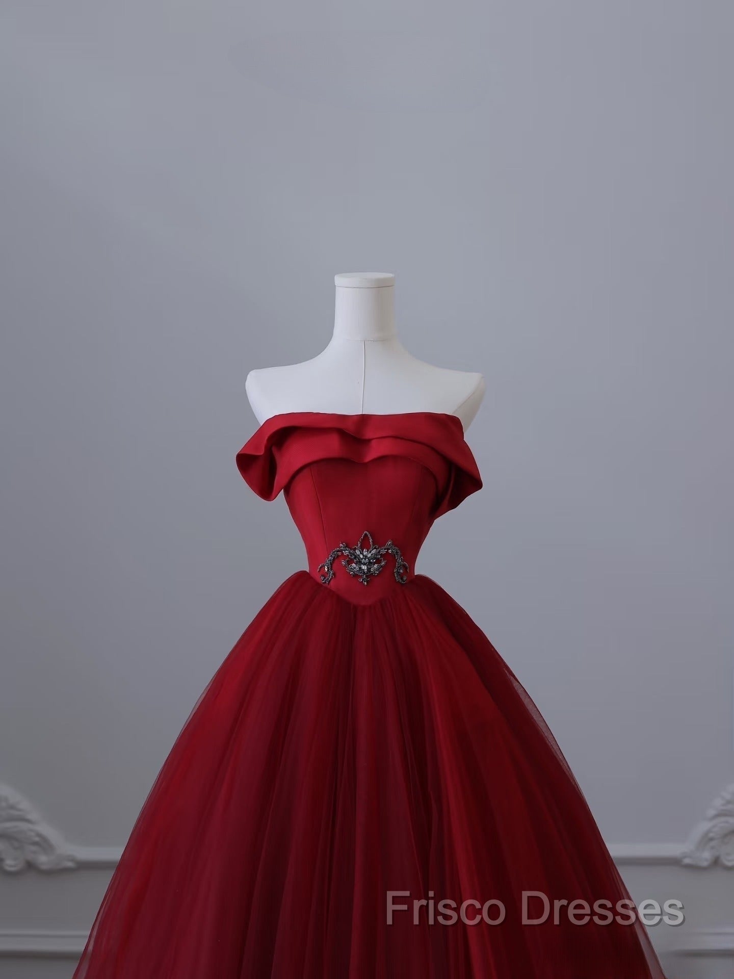 Classy Balll Gown Strapless Red Tulle Long Formal Dress Formal Prom Dress