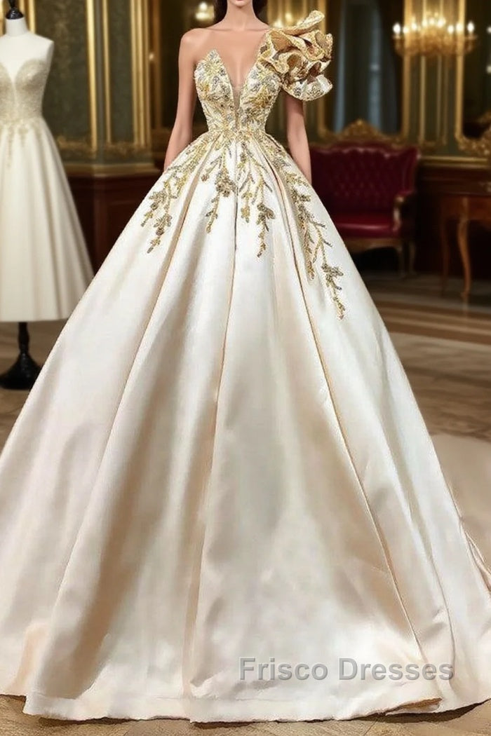 Classy Long A-Line Sweetheart Crystal Satin Ruffles Wedding Dress Main image