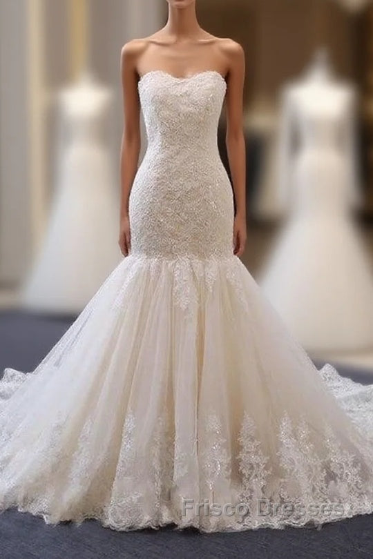 Classy Long Mermaid Sweetheart Backless Appliques Lace Tulle Wedding Dress Main image