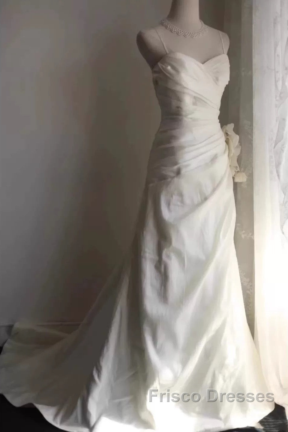 Classy Mermaid Spaghetti Straps White Satin Long Wedding Dress Bridal Dress