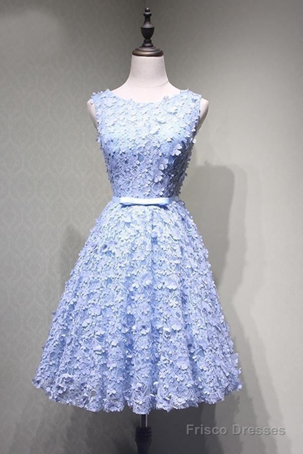 Crew Knee-Length Open Back Appliques Blue Lace Homecoming Dress Main image