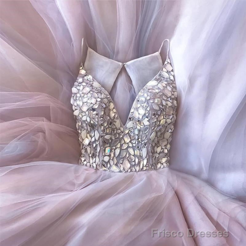 Crystal Beaded V Neck Organza Layered Wedding Dresses Ball Gowns Main image