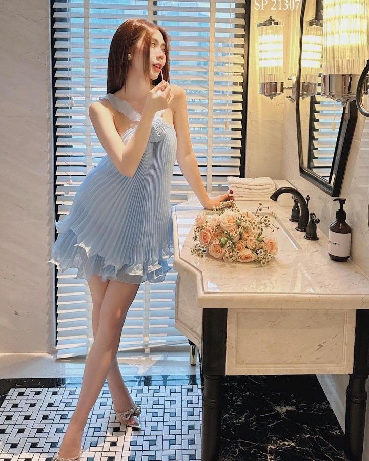 Cute A Line Halter Baby Blue Pleated Chiffon Short Homecoming Dress Birthday Dress Secondary image