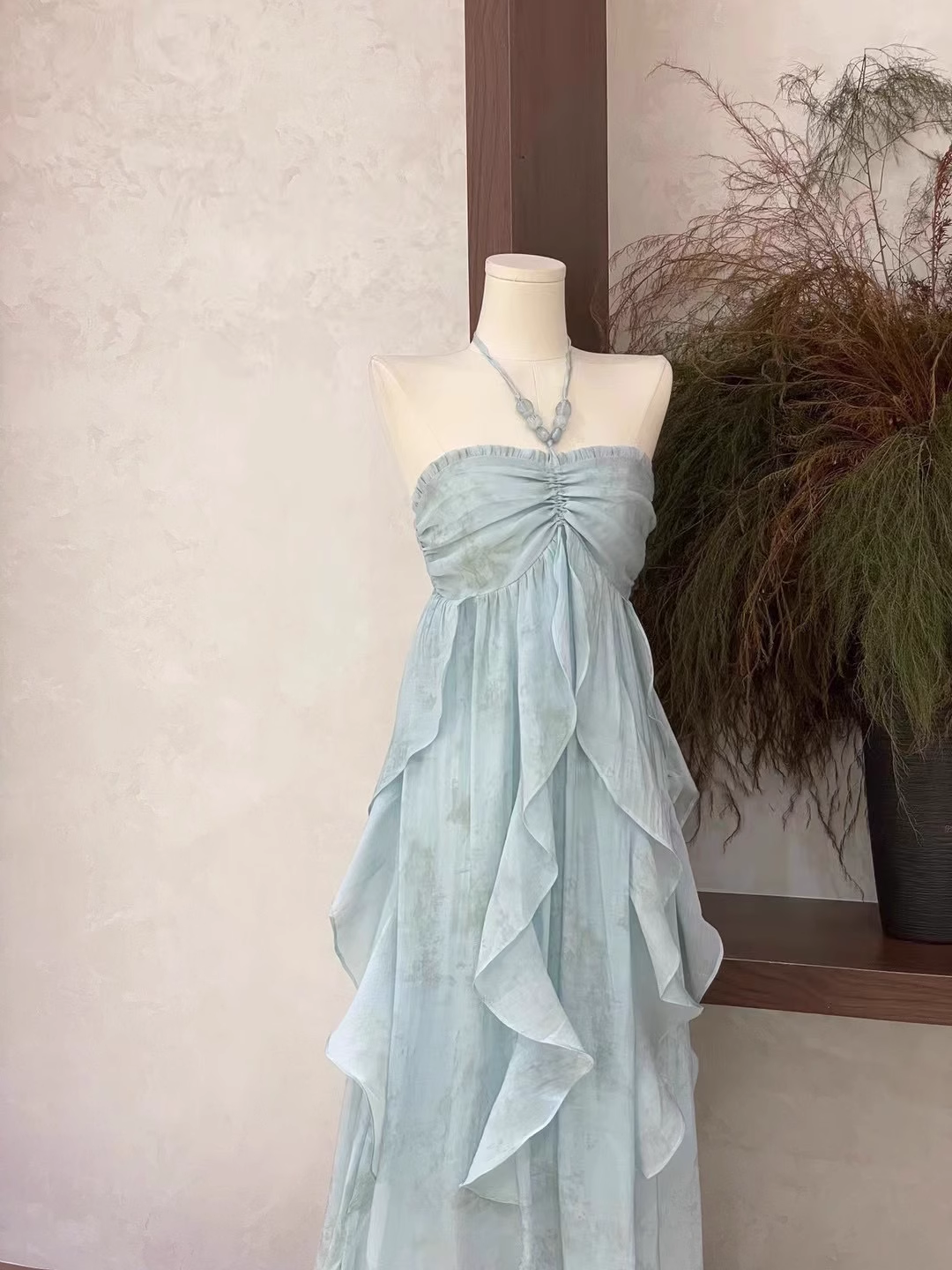 Cute A Line Halter Ruffled Floral Blue Women Long Vacation Dresses