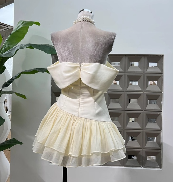 Cute A Line Off The Shoulder White Chiffon Summer Homecoming Dress Hoco Dress Mini 16Th Birthday Outfit Cocktail Dresses