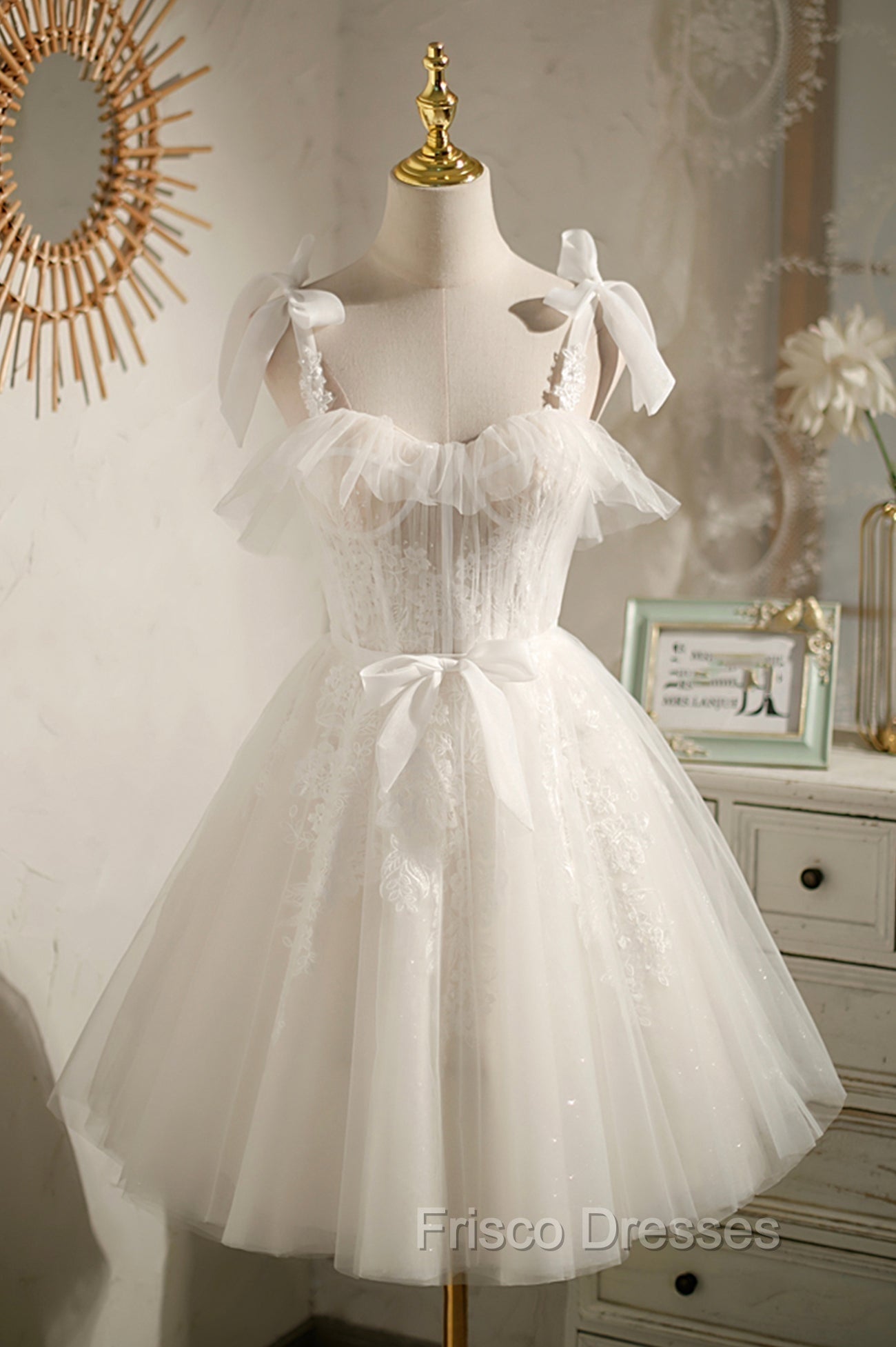 Cute Lace Short Formal Prom Dress, A-Line Homecoming Party Dress Main image
