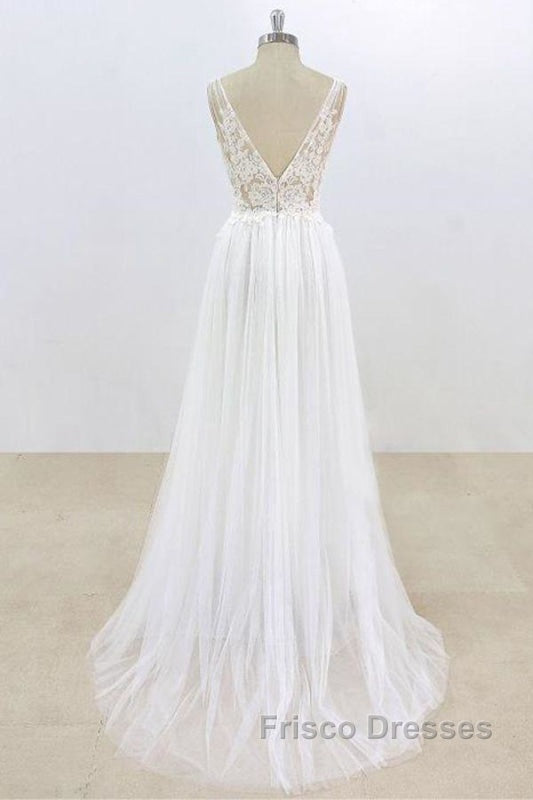 Deep V-neck Lace A-line Tulle Wedding Dress
