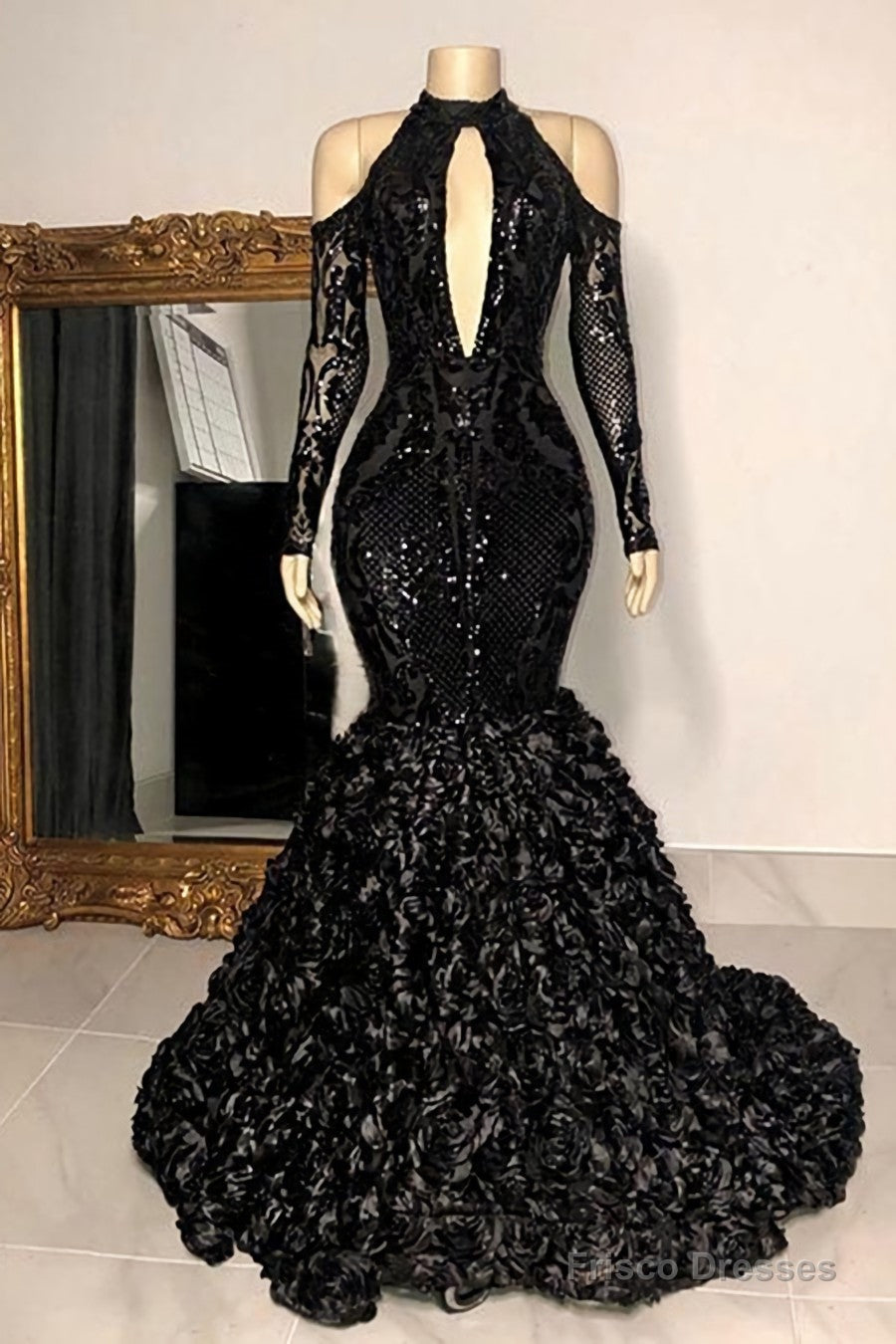 Dignified Black Halter Long Sleeve Transparent Lace Sequin Mermaid Prom Dresses Main image