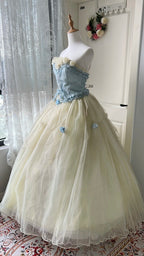 Dreamy Blue And Yellow Color-Blocked Strapless Tulle Ball Gown Evening Dress Sweet 16Th Dress