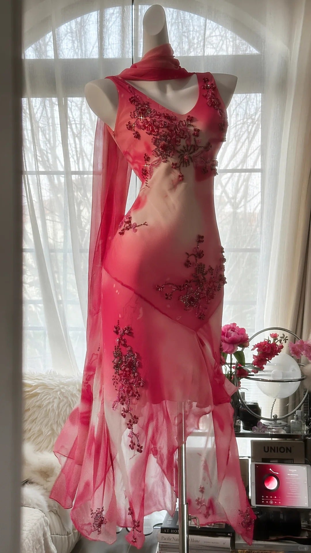 Dreamy Smudged Flower Beaded Chiffon Irregular Skirt Prom Dress Secondary image