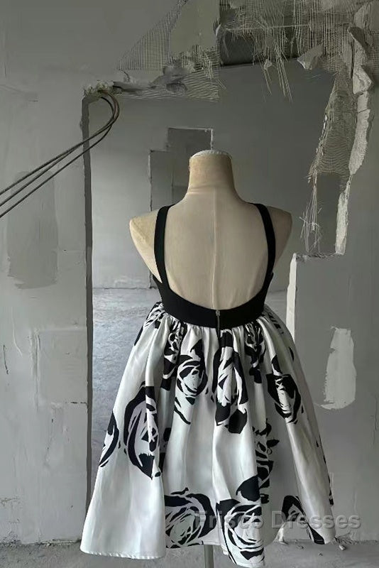 Elegant A-Line Flower Butterfly Black Short Homecoming Dress Online, Secondary image
