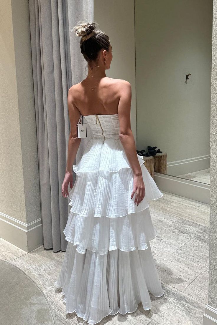 Elegant A Line Long White Tiered Prom Dress 21Th Birthday Outfits