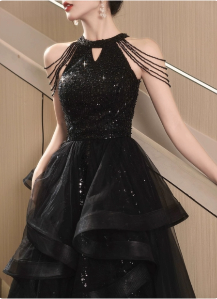 Elegant Black A-Line Halter Neck Chain Sequined Tulle Long Prom Dress Evening Dress