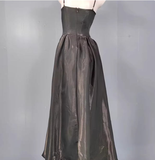 Elegant Black A-Line Spaghetti Strap Satin Long Prom Dress Evening Dress
