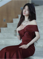 Elegant Burgundy Mermaid Off-The-Shoulder Satin Long Prom Dress Evening Dress