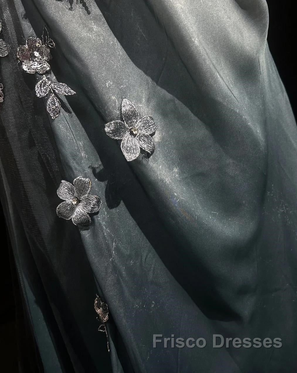 Elegant Chiffon Mermaid Gown For Formal Prom&Party Spaghetti Strap Sequined Applique Evening Gown