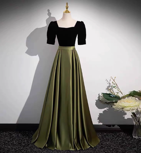 Elegant Color Block Black & Green Square Neck Short Sleeve Velvet Satin Long Prom Dress Evening Dress