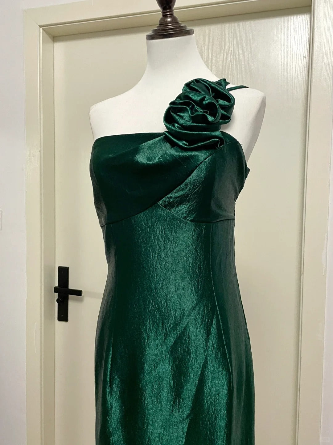 Elegant Dark Green 3D Floral One-Shoulder Satin Long Prom Dress Evening Dress