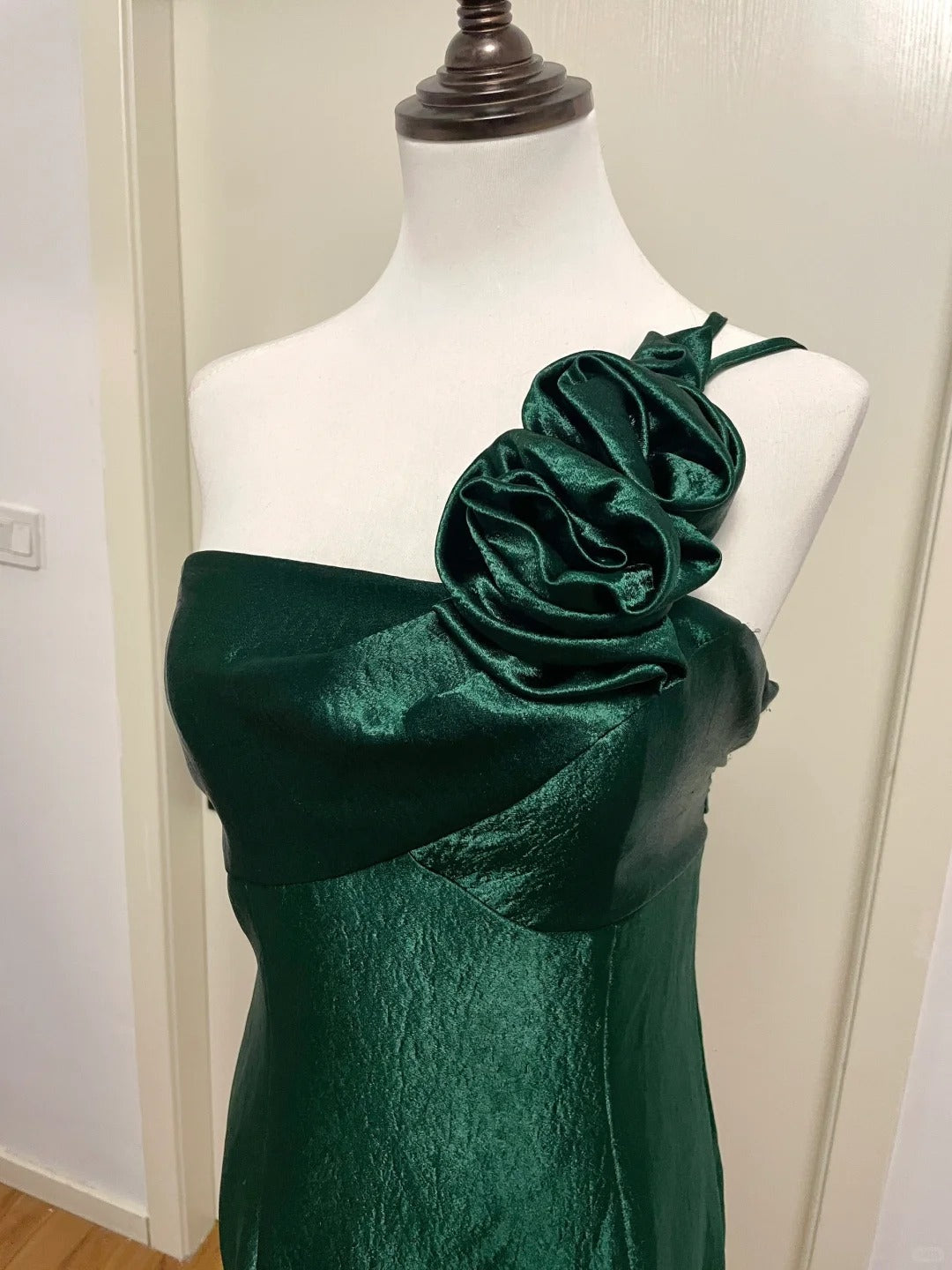 Elegant Dark Green 3D Floral One-Shoulder Satin Long Prom Dress Evening Dress