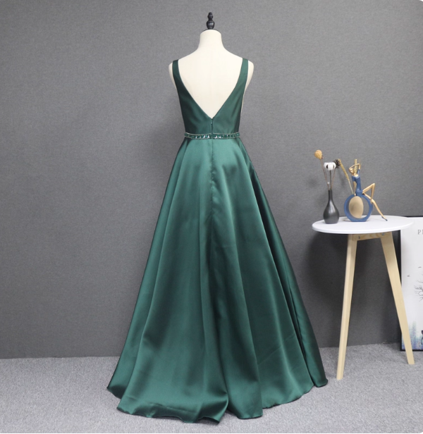 Elegant Dark Green A-Line Sleeveless Rhinestone Satin Long Prom Dress Evening Dress Secondary image
