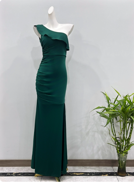 Elegant Deep Emerald Green Mermaid One-Shoulder Ruffled Slit Satin Long Prom Dress Evening Dress Secondary image