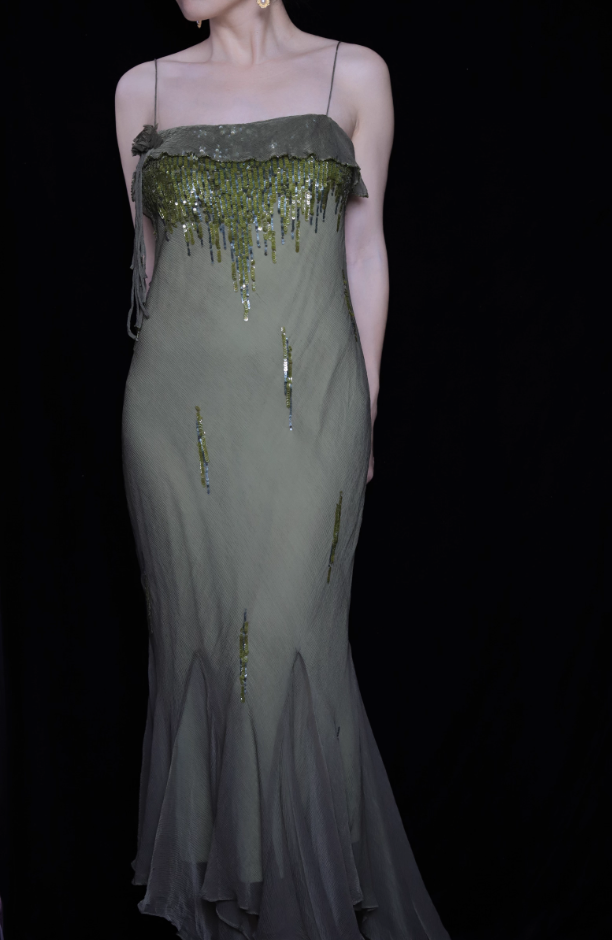 Elegant Green Spaghetti Strap Mermaid Ruffle Sequin Chiffon Long Prom Dress Evening Dress Main image