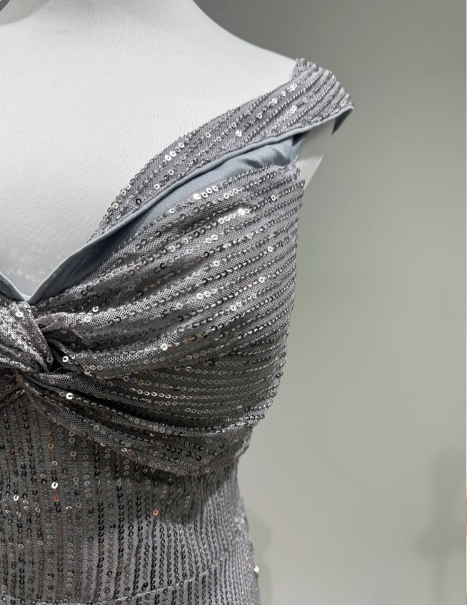 Elegant Grey Mermaid V-Neck Sequined Long Prom Dress Evening Dress