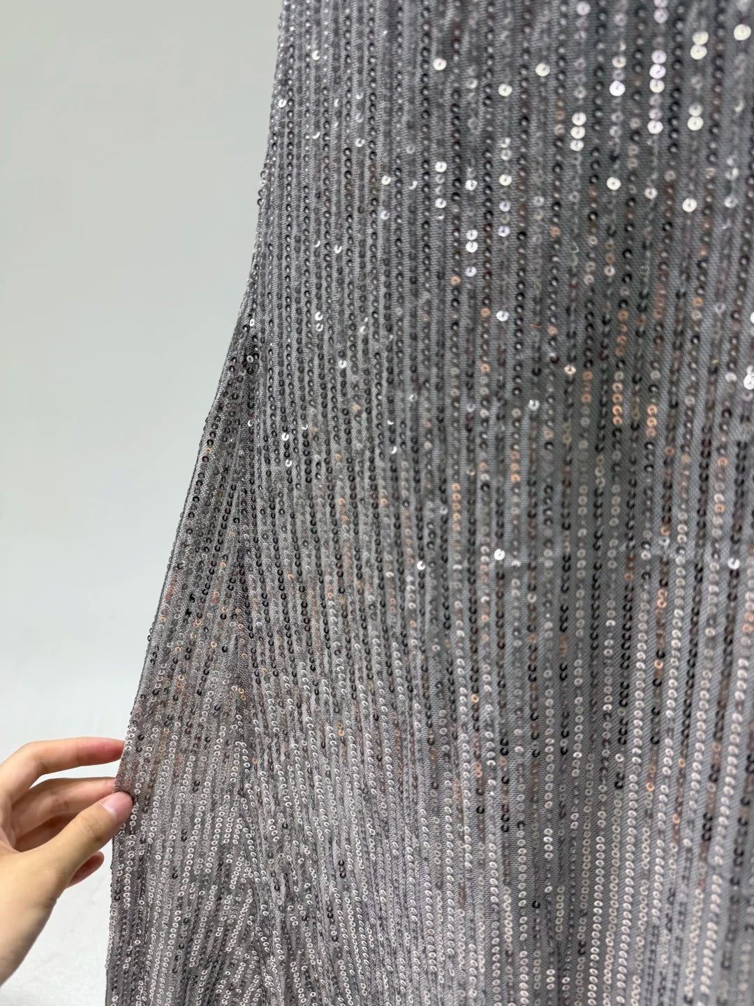 Elegant Grey Mermaid V-Neck Sequined Long Prom Dress Evening Dress