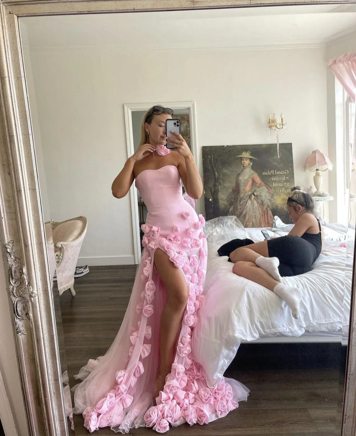 3D Flowers Prom Dresses Strapless Split A-Line Dubai Arabia Women Evening Gowns Formal Special Occasion Dress Vestidos