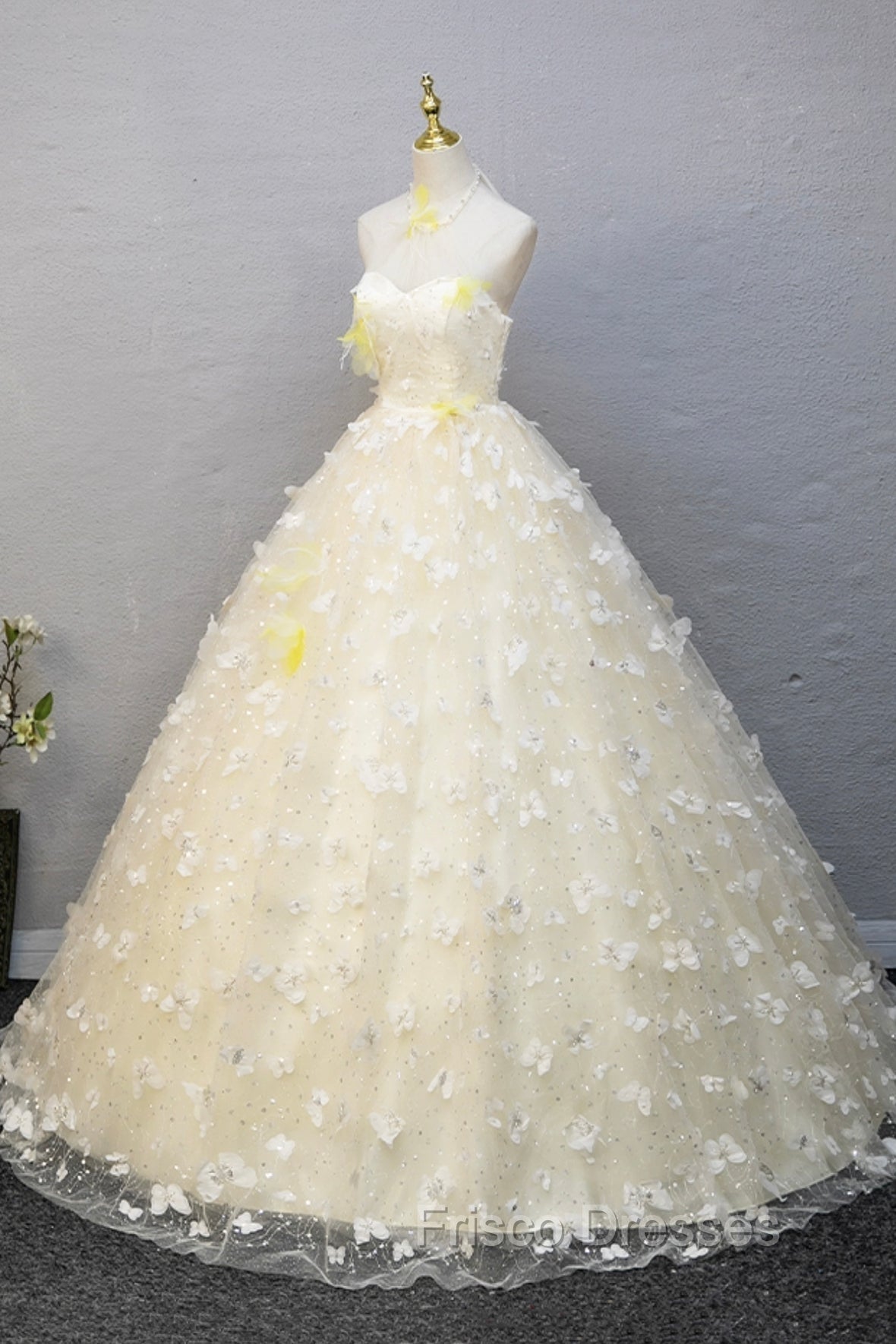 Elegant Halter Neckline Tulle Floor Length Formal Prom Dress, Yellow A-Line Evening Formal Dress