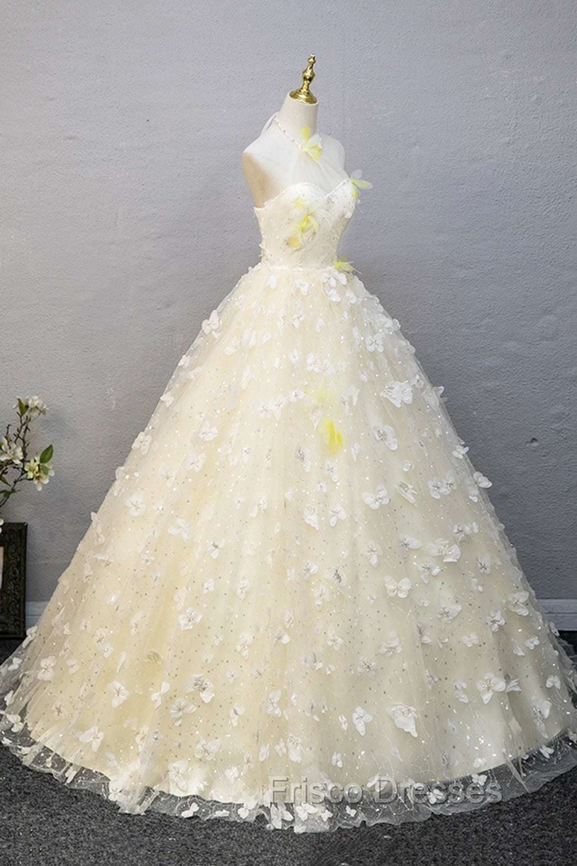 Elegant Halter Neckline Tulle Floor Length Formal Prom Dress, Yellow A-Line Evening Formal Dress