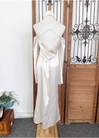 Elegant Ivory Halter Off-The-Shoulder Slim-Fit Satin Long Prom Dress Evening Dress