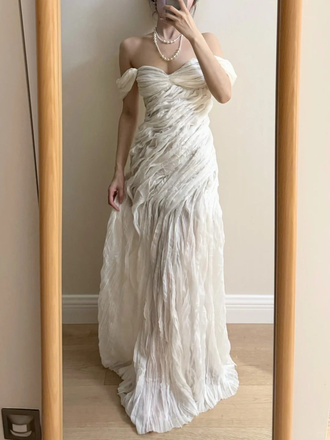 Elegant Ivory Pleated Satin Long Prom Dress Evening Dress Main image