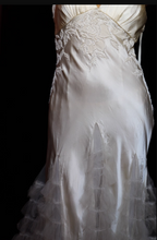 Elegant Ivory V-Neck Beaded Tulle Satin High-Low Prom Dress Evening Dress