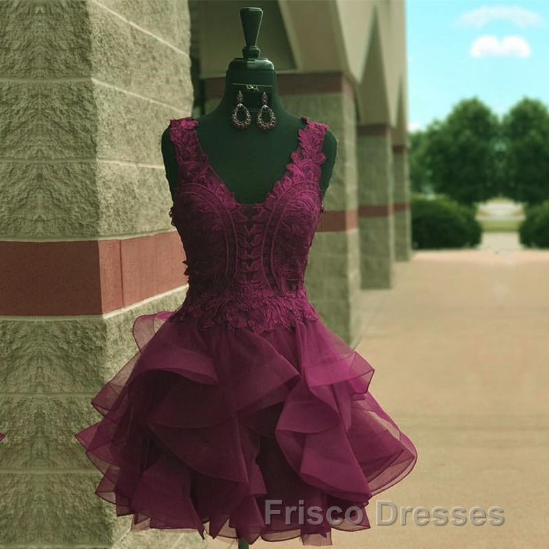 Elegant Lace Appliques Organza Ruffles Homecoming Dress Short Secondary image