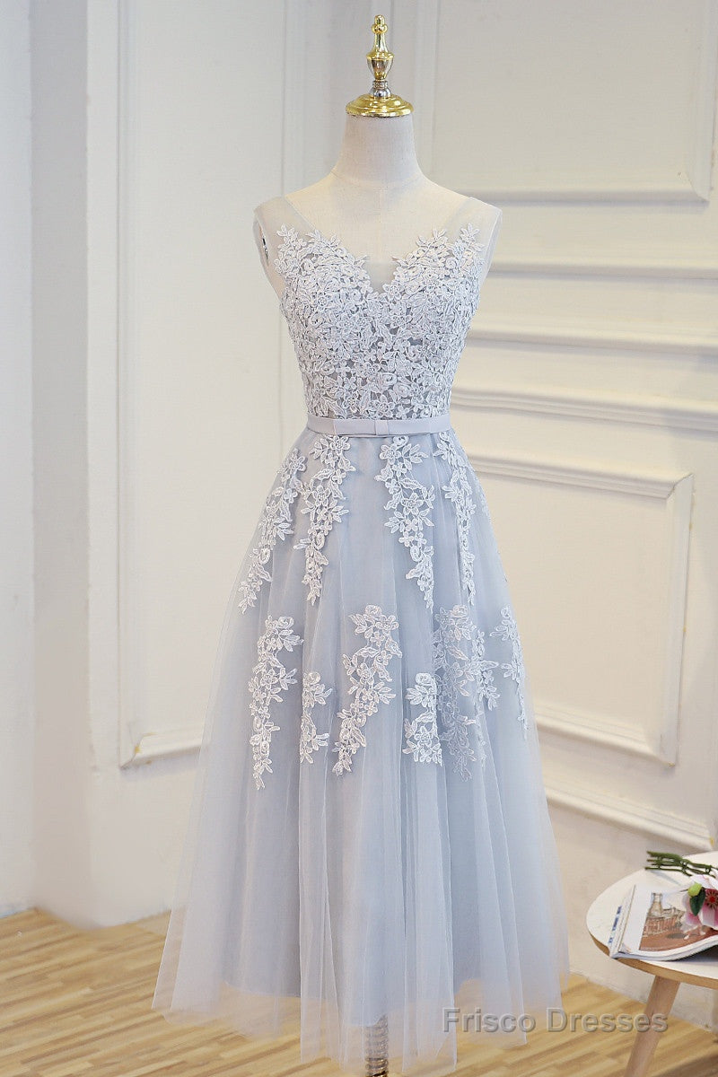 Elegant Lace Appliques Tea Length Bridesmaid Party Dresses Secondary image