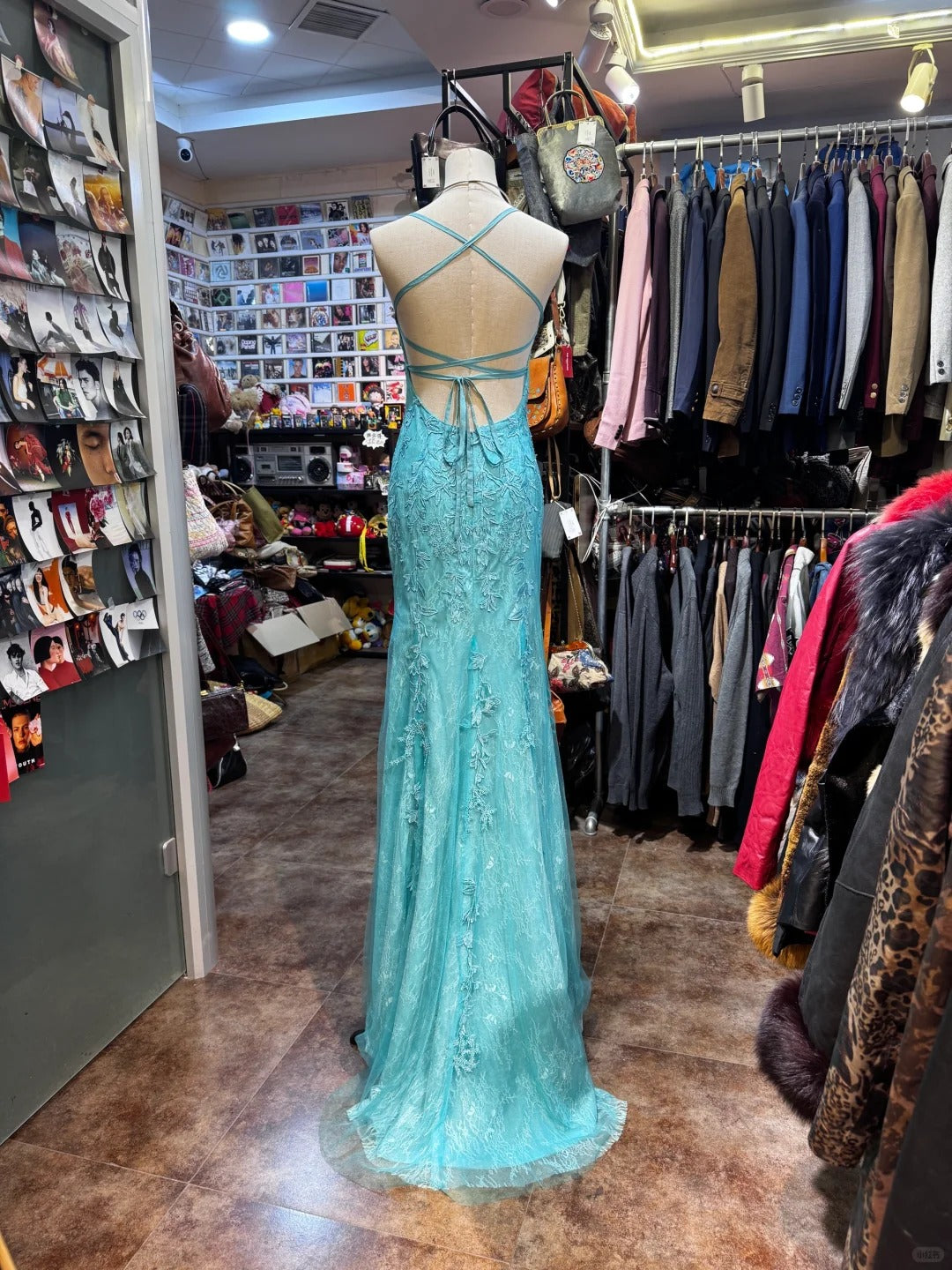 Elegant Lake Blue Mermaid Halter-Neck Lace Long Prom Dress Evening Dress