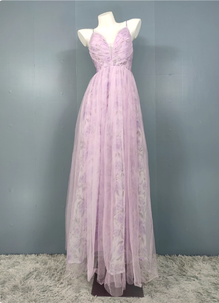Elegant Lavender A-Line V-Neck Spaghetti Strap Tulle Long Prom Dress Evening Dress Main image