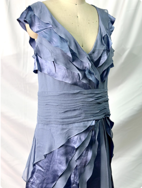 Elegant Layered Gradient Gray-Blue Slim-Fit V-Neck Ruffled Tiered Chiffon Long Prom Dress Evening Dress