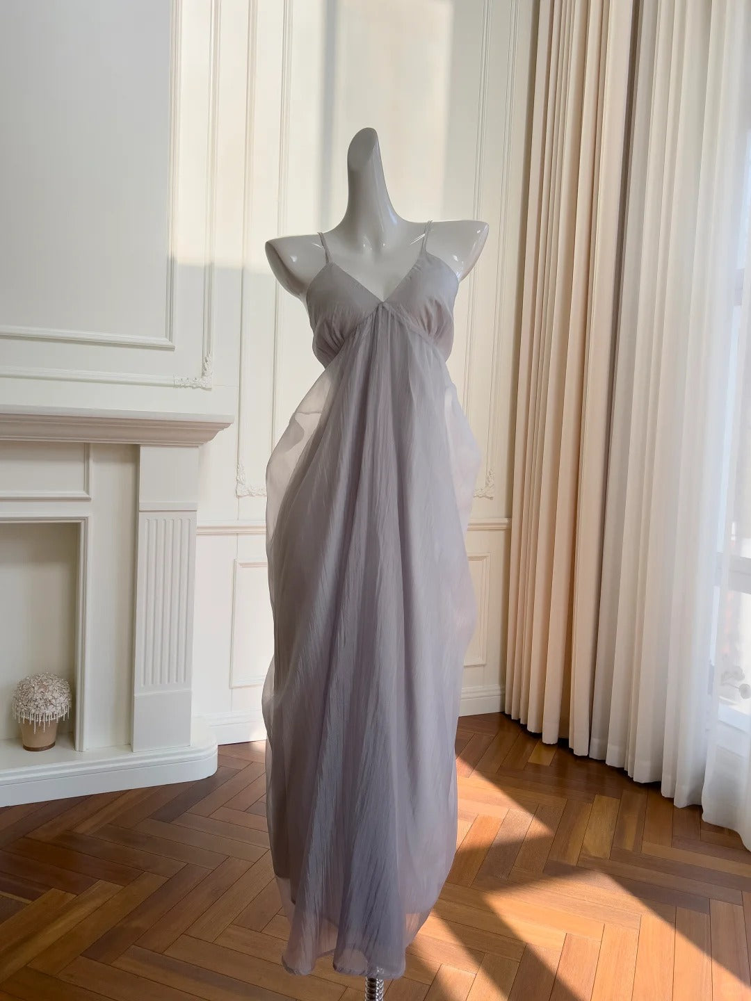 Elegant Light Purple Strappy V-Neck Chiffon Long Prom Dress Evening Dress Main image