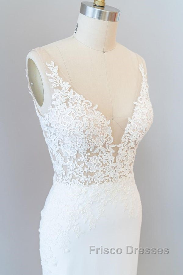 Elegant Long Mermaid V-neck Lace Backless Wedding Dress