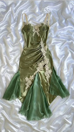 Elegant Navy Blue Spaghetti Straps Mermaid Satin Appliques Prom Dresses Party Dresses