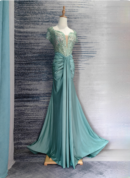Elegant Mint Green Mermaid Sequin Satin Train Prom Dress Evening Dress Secondary image